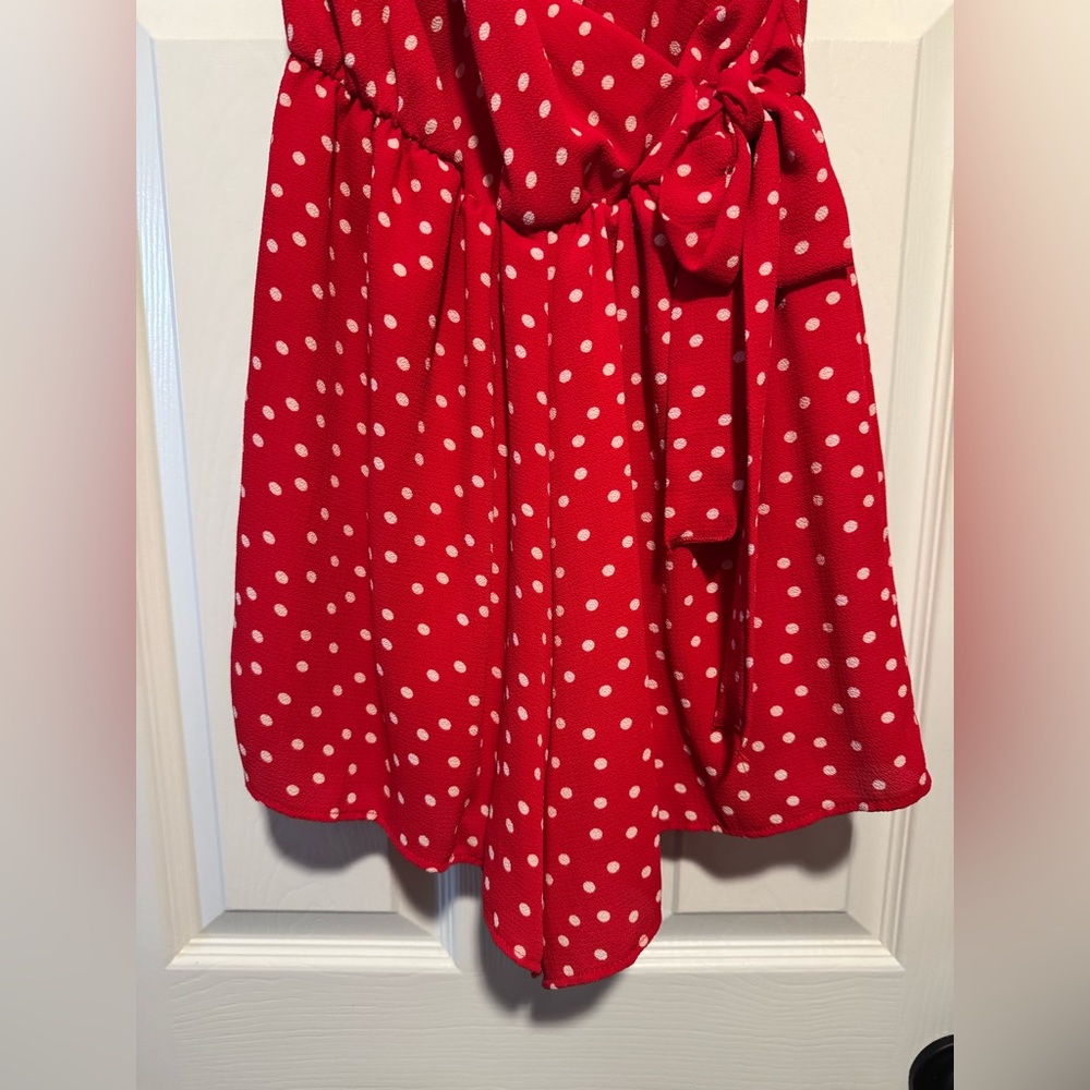 Red Polka Dot Romper M - Picture 4 of 6